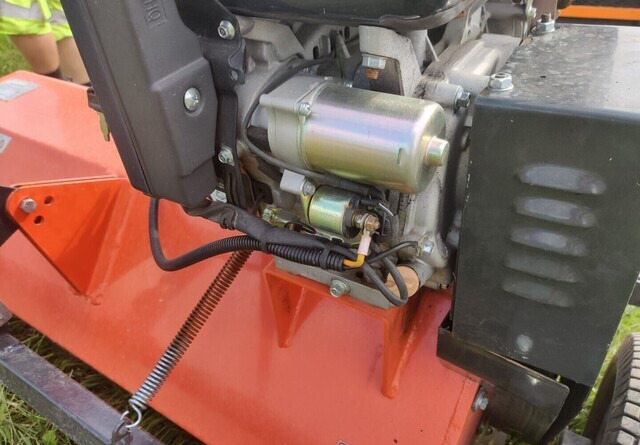 Pļaujmašīna-smalcinātājs Tarmo ATV120 kesantomurskain - VIDEO: foto 8