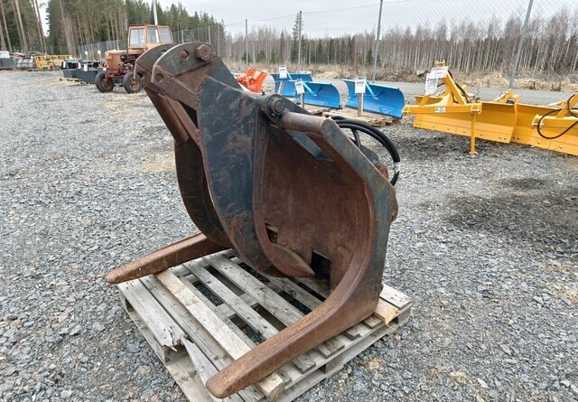 Tukkikoura järeä, CAT kurottajan sovitteella - Greiferi - Lauksaimniecības tehnika: foto 2 Tukkikoura järeä, CAT kurottajan sovitteella - Greiferi - Lauksaimniecības tehnika: foto 2