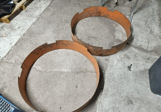 Välivanteet 34 tuumaa - Riteņa disks - Traktors: foto 1 Välivanteet 34 tuumaa - Riteņa disks - Traktors: foto 1