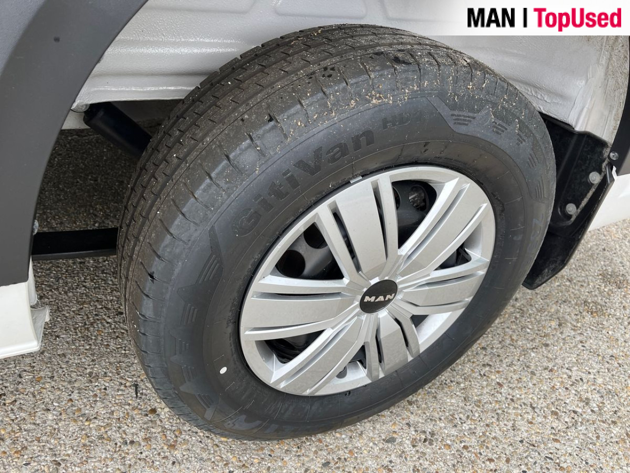 MAN TGE 3.180 4X2F SB - Kravas mikroautobuss, Kravas-pasažieru furgons: foto 4 MAN TGE 3.180 4X2F SB - Kravas mikroautobuss, Kravas-pasažieru furgons: foto 4