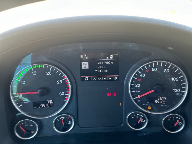 MAN TGX 26.470 6X2-4 BL tandem warranty until 10/2025 - Kravas automašīna ar tentu: foto 5 MAN TGX 26.470 6X2-4 BL tandem warranty until 10/2025 - Kravas automašīna ar tentu: foto 5