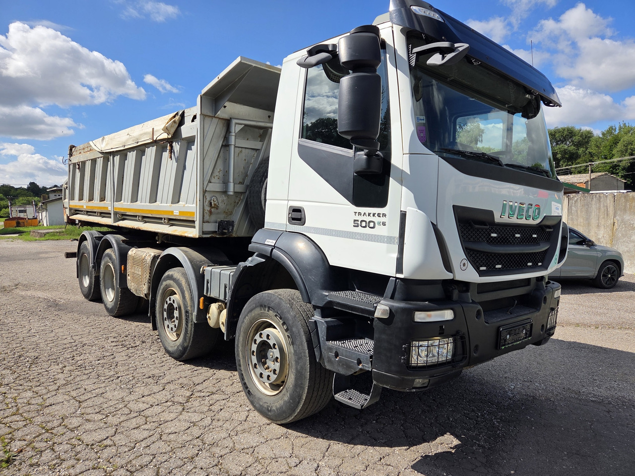 IVECO TRAKKER 500 8x4 EURO6 Bordmatik - Kravas automašīna pašizgāzējs: foto 3 IVECO TRAKKER 500 8x4 EURO6 Bordmatik - Kravas automašīna pašizgāzējs: foto 3