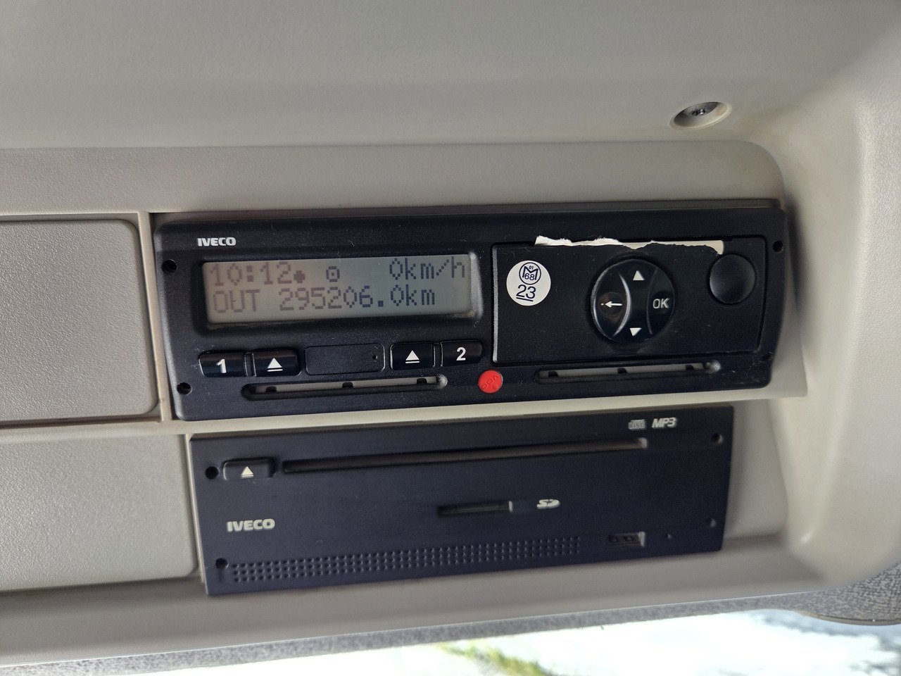 Kravas automašīna pašizgāzējs IVECO TRAKKER 500 8x4 EURO6 Bordmatik: foto 10
