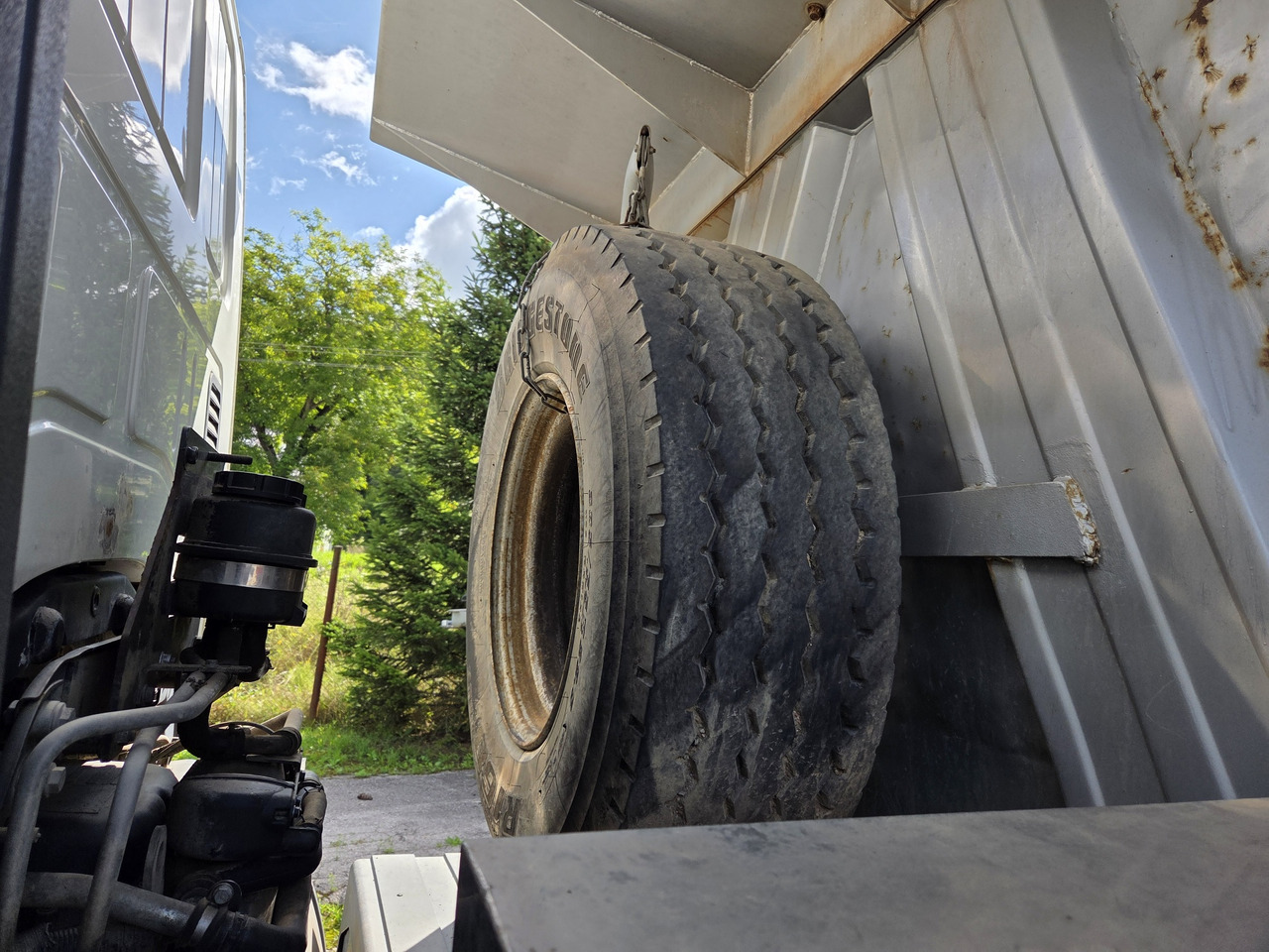 Kravas automašīna pašizgāzējs IVECO TRAKKER 500 8x4 EURO6 Bordmatik: foto 15