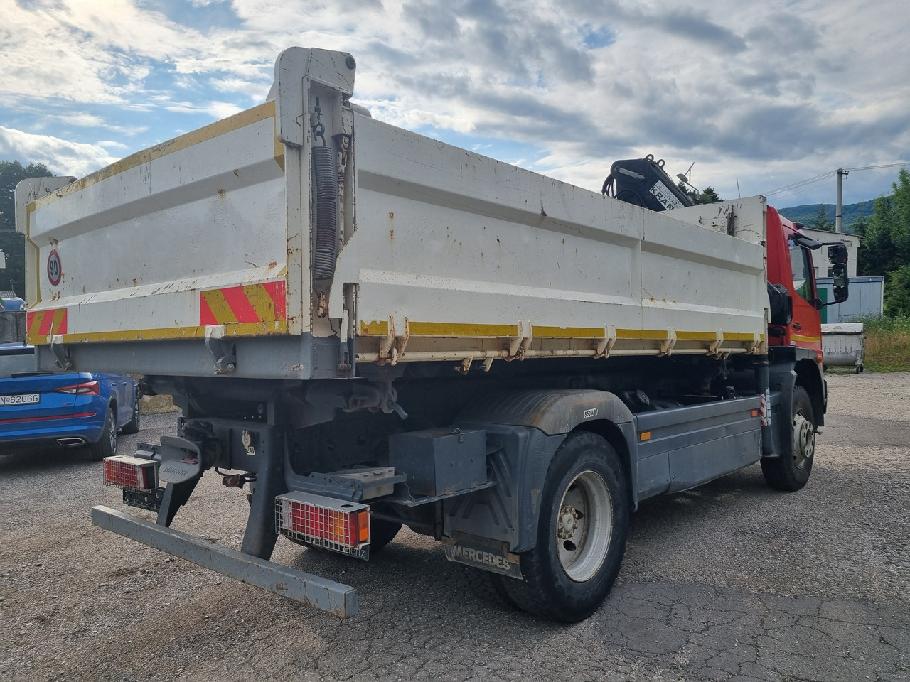 MERCEDES-BENZ ATEGO 1323 4x4 tipper + crane HIAB 095 - Kravas automašīna pašizgāzējs, Kravas auto ar manipulatoru: foto 4 MERCEDES-BENZ ATEGO 1323 4x4 tipper + crane HIAB 095 - Kravas automašīna pašizgāzējs, Kravas auto ar manipulatoru: foto 4