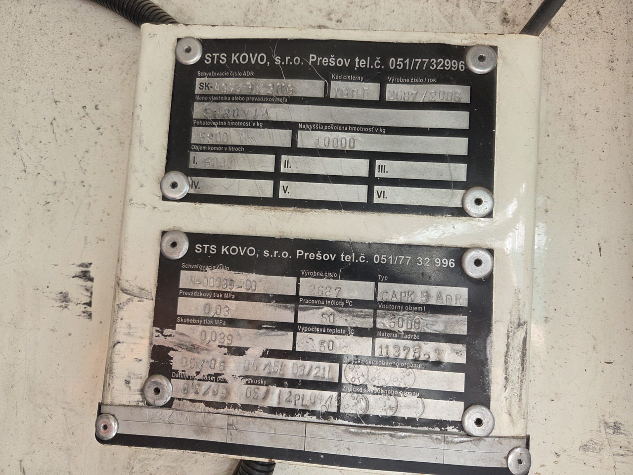 Autocisterna pārvadāšana degvielas RENAULT MIDLUM 180.10 diesel tanker + dispensing + print: foto 18 Autocisterna pārvadāšana degvielas RENAULT MIDLUM 180.10 diesel tanker + dispensing + print: foto 18