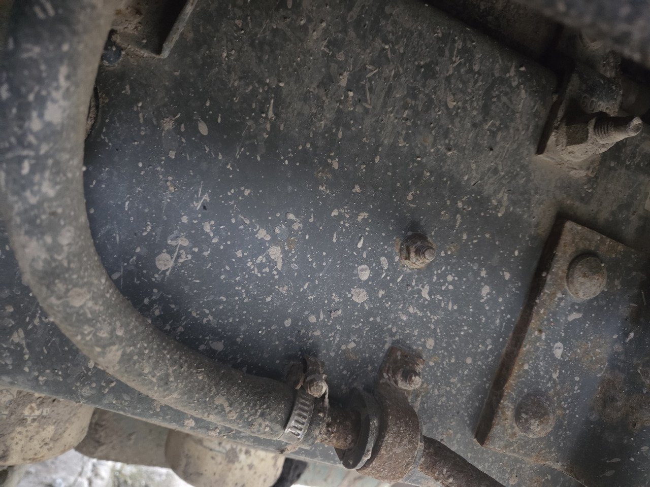 Būvgružu konteineru vedējs VOLVO FL6 - 250 chain container system telescop: foto 13 Būvgružu konteineru vedējs VOLVO FL6 - 250 chain container system telescop: foto 13