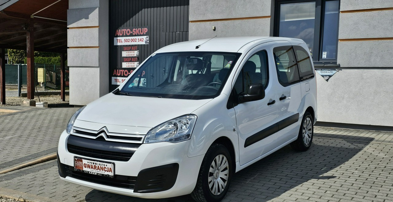 Citroen Berlingo II 5 -osobowy - Vieglā automašīna: foto 3 Citroen Berlingo II 5 -osobowy - Vieglā automašīna: foto 3