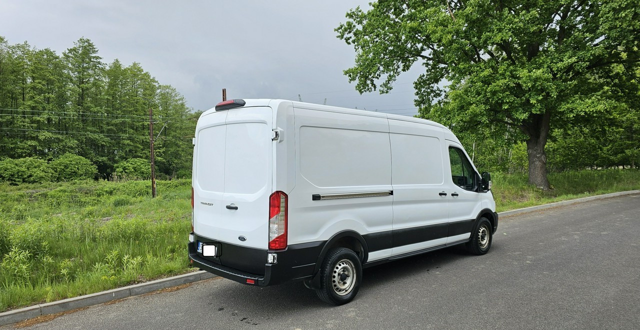 Ford Transit L3h2 *klima*krajowy* - Kravas mikroautobuss: foto 5 Ford Transit L3h2 *klima*krajowy* - Kravas mikroautobuss: foto 5