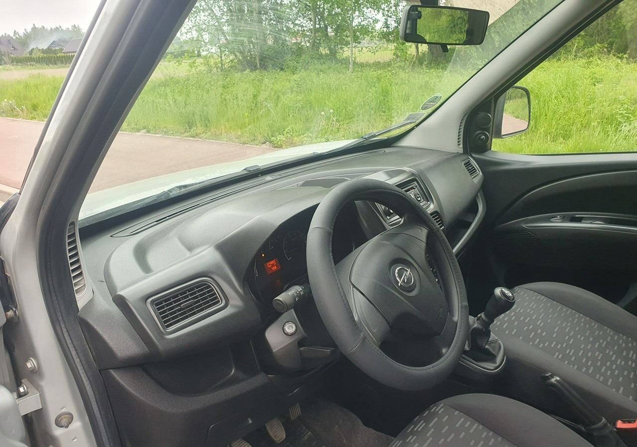 Vieglā automašīna Opel Combo III wersja długa *long*: foto 12
