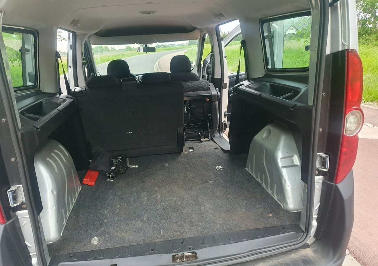 Vieglā automašīna Opel Combo III wersja długa *long*: foto 18