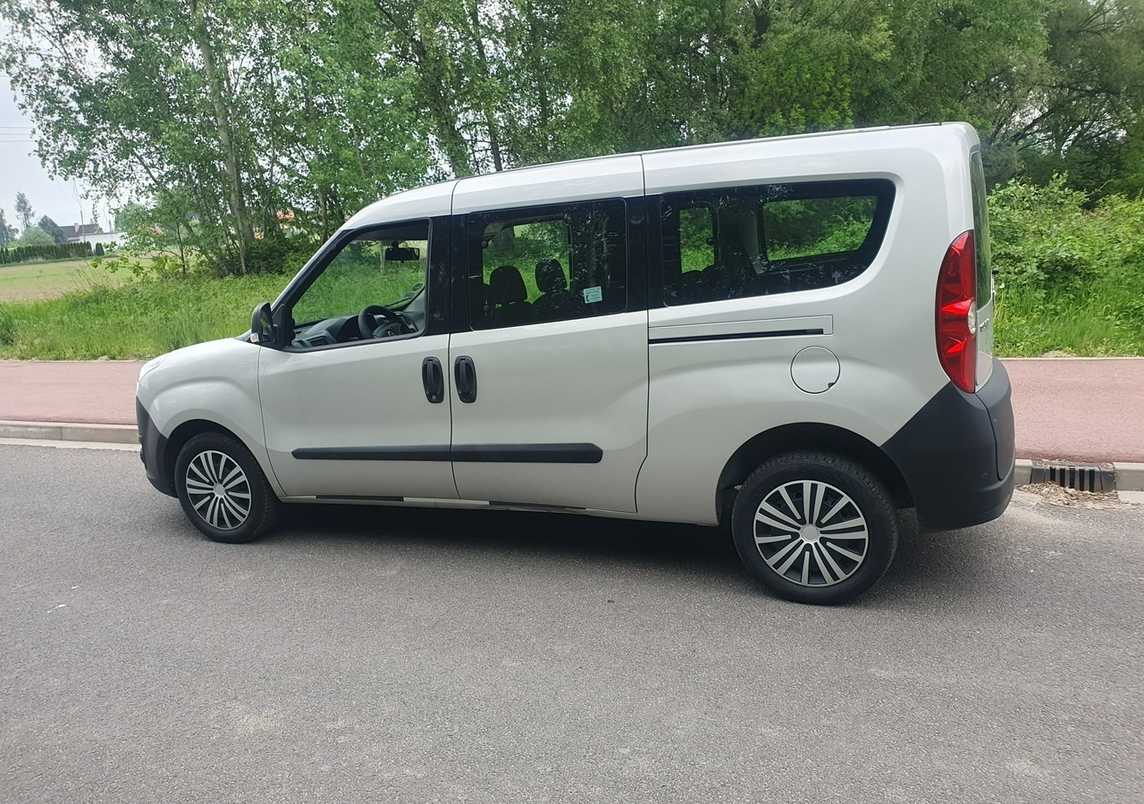 Vieglā automašīna Opel Combo III wersja długa *long*: foto 9