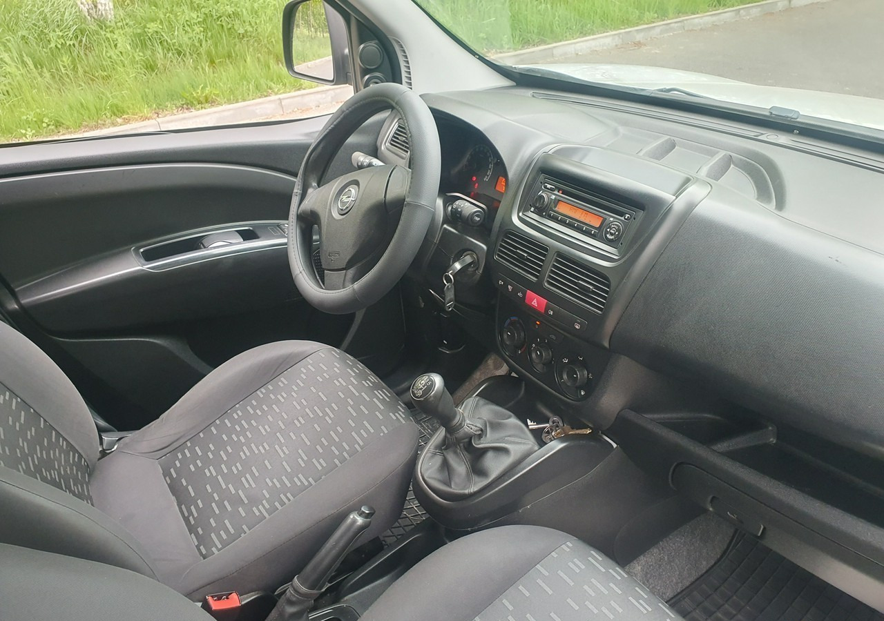 Vieglā automašīna Opel Combo III wersja długa *long*: foto 17