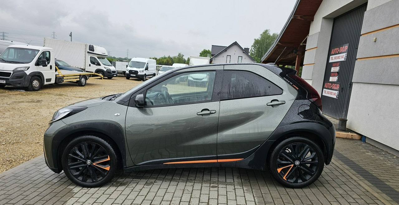 Toyota Aygo II Aygo X Aygo x cross limited automat 25tyś - Vieglā automašīna: foto 4 Toyota Aygo II Aygo X Aygo x cross limited automat 25tyś - Vieglā automašīna: foto 4