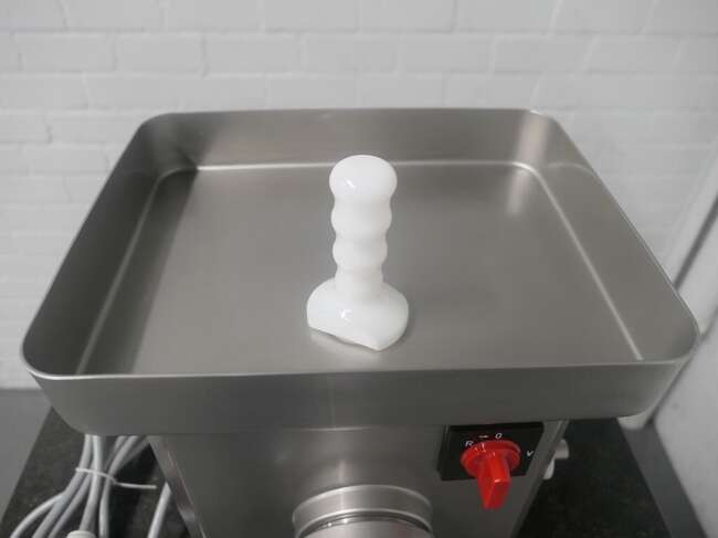 Freund / Ifooma grinder TG101 - Pārtikas iekārta: foto 5 Freund / Ifooma grinder TG101 - Pārtikas iekārta: foto 5
