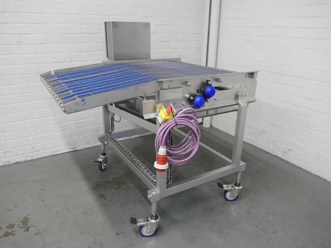 GEA transport conveyor Transport Conveyor 1400/1000 - Konveijers: foto 3 GEA transport conveyor Transport Conveyor 1400/1000 - Konveijers: foto 3