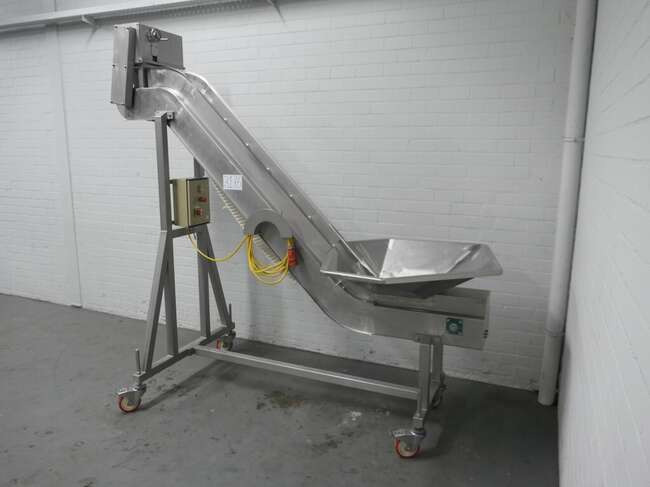Zentjes elevating belt RMOP-2070-300 - Konveijers: foto 4 Zentjes elevating belt RMOP-2070-300 - Konveijers: foto 4