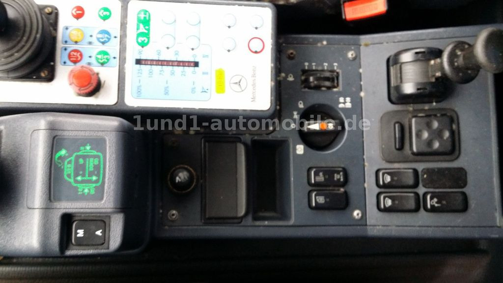 Kravas automašīna pašizgāzējs Mercedes - Benz Unimog U 500 Kommunal Kipper Kommunalhydraulik U 300 400 U 500 Kommunal Kipper Kommunalhydraulik U 300 400: foto 10