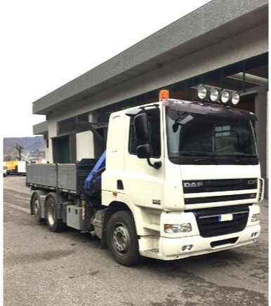 Daf CF85cf85.410 - Kravas automašīna pašizgāzējs, Kravas auto ar manipulatoru: foto 1 Daf CF85cf85.410 - Kravas automašīna pašizgāzējs, Kravas auto ar manipulatoru: foto 1