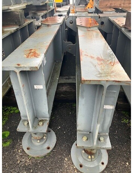 Liebherr 100LC TS, GTS, CROSS - Torņa celtnis: foto 4 Liebherr 100LC TS, GTS, CROSS - Torņa celtnis: foto 4