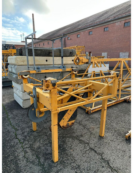 Liebherr 132EC-HM6, 60m jib, 2006yom - Torņa celtnis: foto 2 Liebherr 132EC-HM6, 60m jib, 2006yom - Torņa celtnis: foto 2