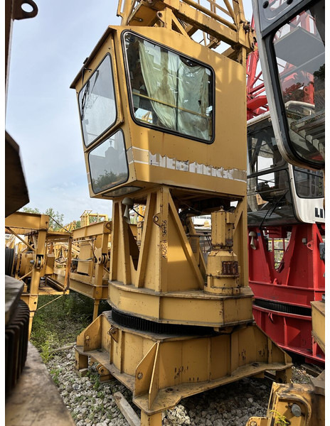 Liebherr 140EC-H10 - Torņa celtnis: foto 1 Liebherr 140EC-H10 - Torņa celtnis: foto 1