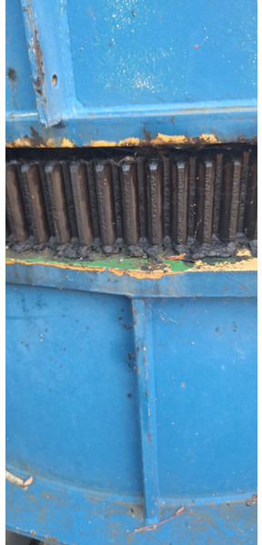 Liebherr 180EC-H 40m jib slewing part / good price - Torņa celtnis: foto 3 Liebherr 180EC-H 40m jib slewing part / good price - Torņa celtnis: foto 3