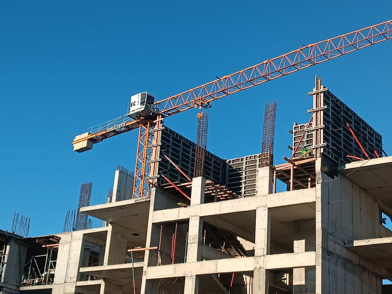 Liebherr 71EC-B, 2006yom, 36m huh, cross, cabin - Torņa celtnis: foto 1 Liebherr 71EC-B, 2006yom, 36m huh, cross, cabin - Torņa celtnis: foto 1