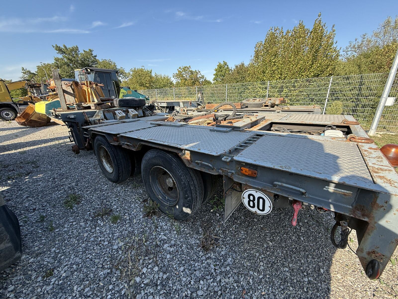 Liebherr 80km/h axeles to self erecting crane 32K 35K 42K 50K 63K 71K - Torņa celtnis: foto 3 Liebherr 80km/h axeles to self erecting crane 32K 35K 42K 50K 63K 71K - Torņa celtnis: foto 3