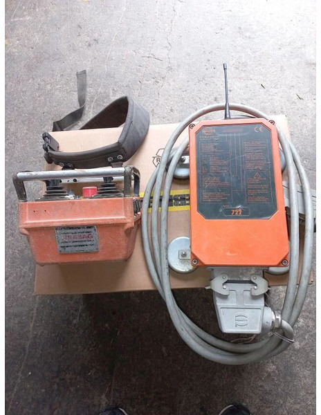 Liebherr HBC radio control 112/132/140/180EC-H - Torņa celtnis: foto 4 Liebherr HBC radio control 112/132/140/180EC-H - Torņa celtnis: foto 4