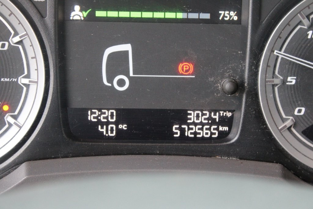 Kravas automašīna ar tentu DAF LF 260 FA: foto 15