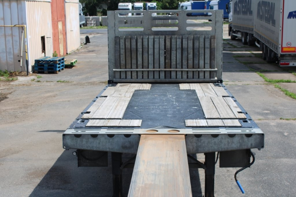 Bortu puspiekabe/ Platforma FAYMONVILLE MAX TRAILER MAX 200, ZVEDACÍ, ŘÍZENÁ NÁPRAVA: foto 12