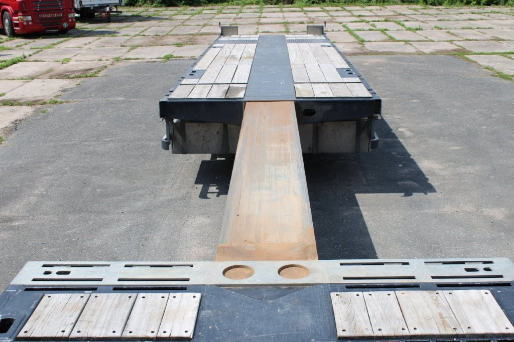 Bortu puspiekabe/ Platforma FAYMONVILLE MAX TRAILER MAX 200, ZVEDACÍ, ŘÍZENÁ NÁPRAVA: foto 13