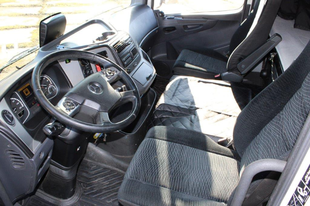 Mercedes-Benz Atego 1223 - Kravas automašīna ar tentu: foto 5 Mercedes-Benz Atego 1223 - Kravas automašīna ar tentu: foto 5