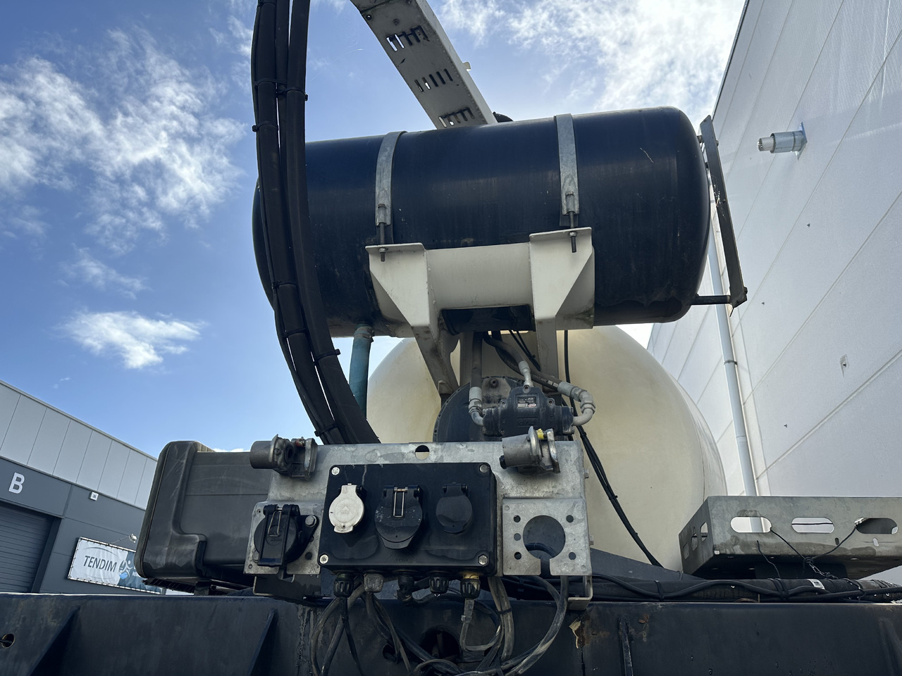 De Buf - Silosa puspiekabe: foto 5 De Buf - Silosa puspiekabe: foto 5