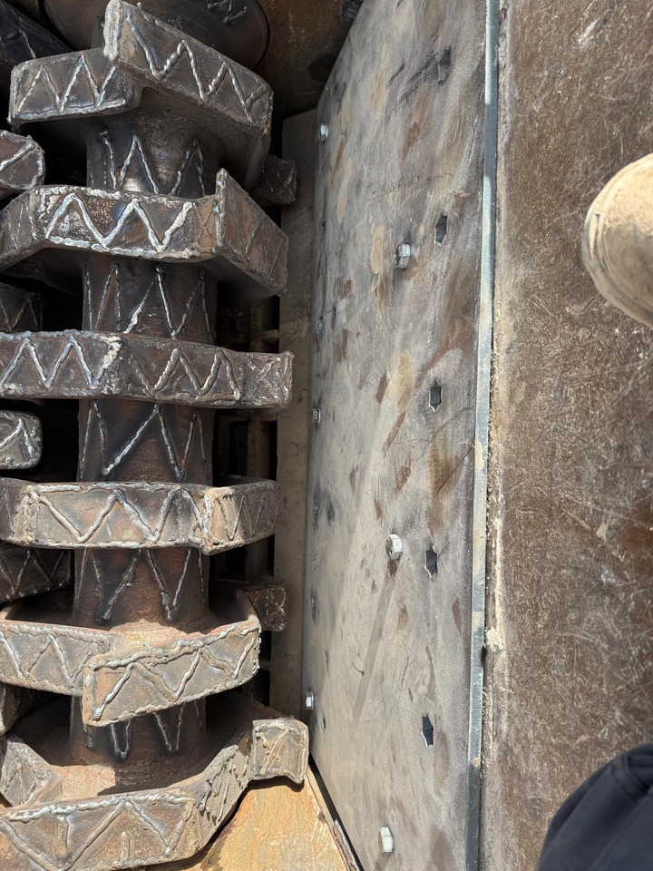 Arjes Impaktor 250 EVO - Industriālais smalcinātājs: foto 3 Arjes Impaktor 250 EVO - Industriālais smalcinātājs: foto 3