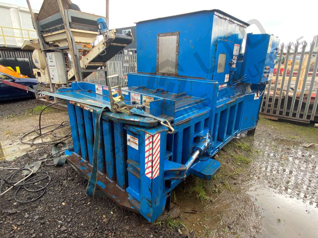 Marathon Gemini Baler - Celtniecības tehnika: foto 3 Marathon Gemini Baler - Celtniecības tehnika: foto 3