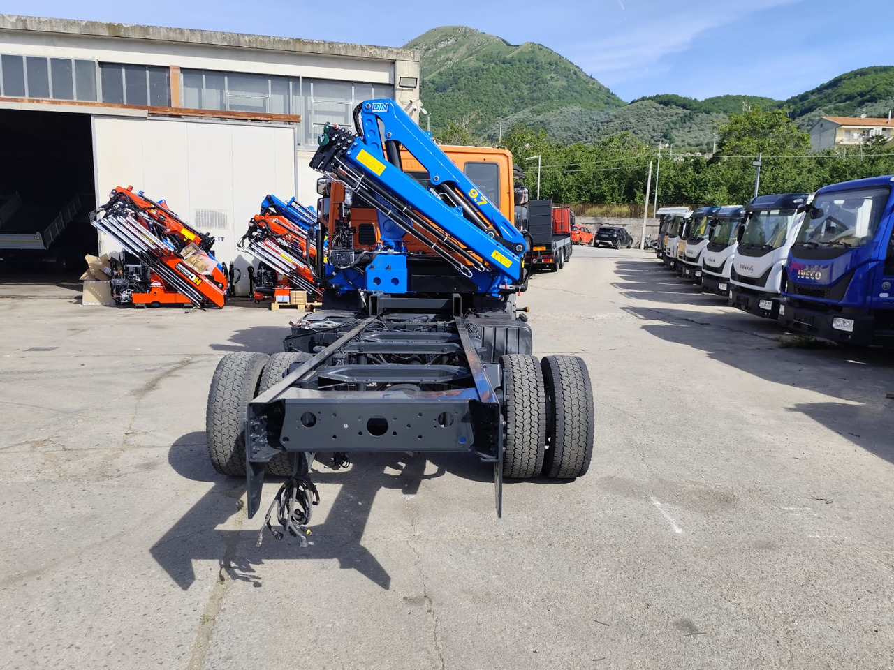 Kravas auto ar manipulatoru IVECO EUROCARGO 120-90L: foto 20