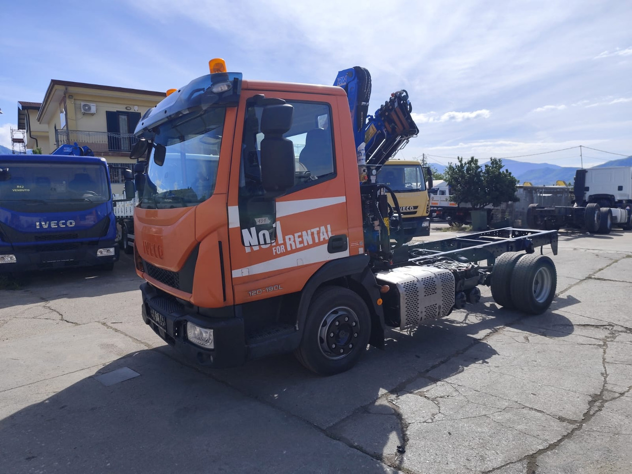 Kravas auto ar manipulatoru IVECO EUROCARGO 120-90L: foto 36
