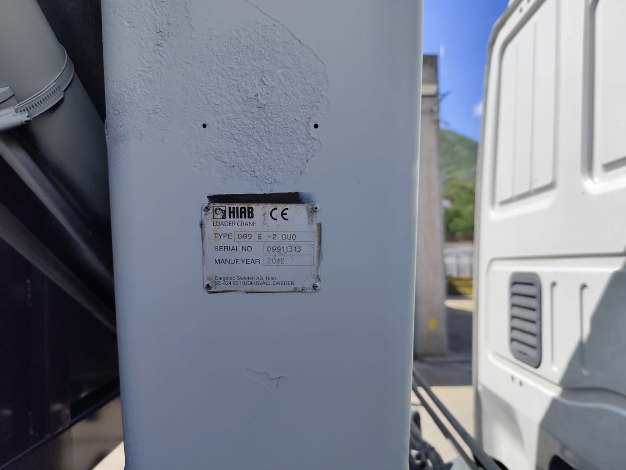 IVECO EUROCARGO 140-250 - Kravas auto ar manipulatoru: foto 3 IVECO EUROCARGO 140-250 - Kravas auto ar manipulatoru: foto 3