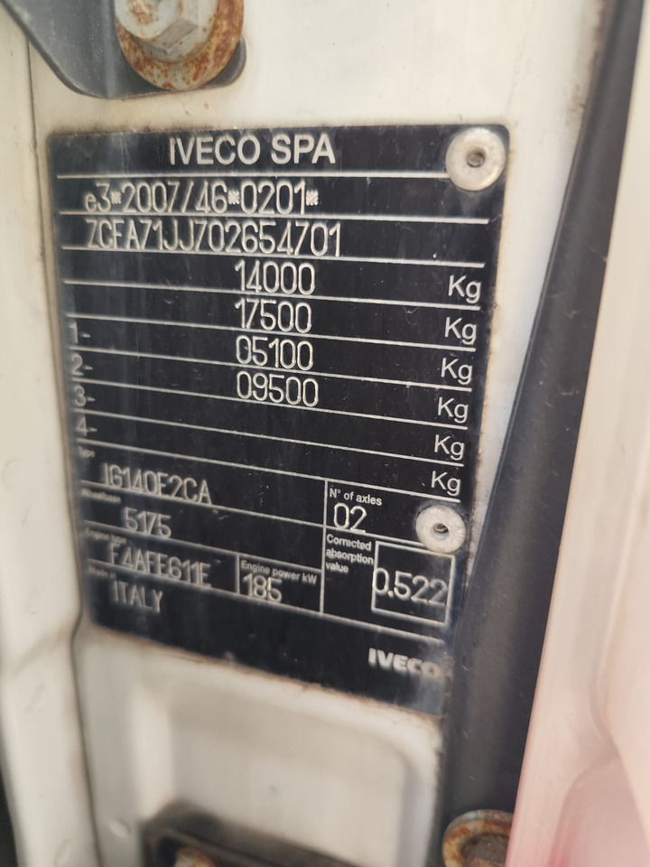 IVECO EUROCARGO 140-250 - Kravas auto ar manipulatoru: foto 3 IVECO EUROCARGO 140-250 - Kravas auto ar manipulatoru: foto 3