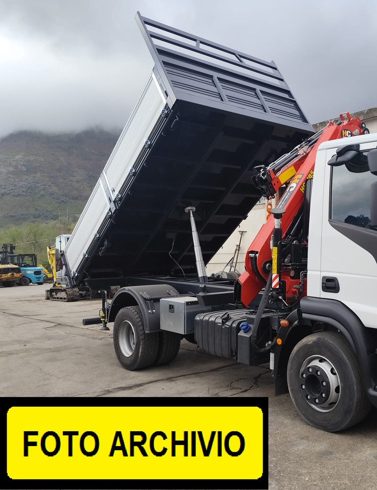 IVECO EUROCARGO 160-250 - Kravas auto ar manipulatoru: foto 3 IVECO EUROCARGO 160-250 - Kravas auto ar manipulatoru: foto 3