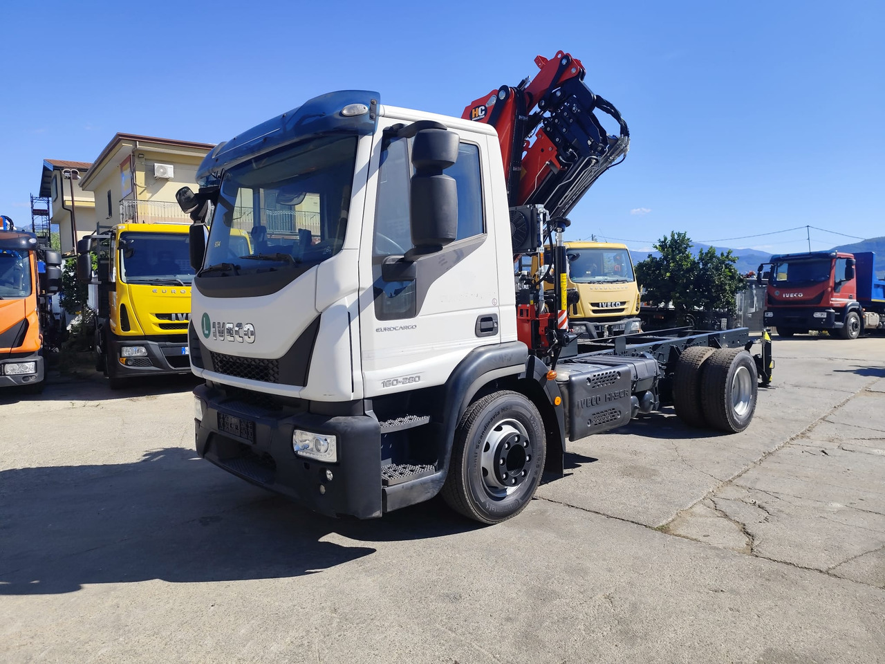 IVECO EUROCARGO 160-280 - Kravas automašīna pašizgāzējs, Kravas auto ar manipulatoru: foto 1 IVECO EUROCARGO 160-280 - Kravas automašīna pašizgāzējs, Kravas auto ar manipulatoru: foto 1
