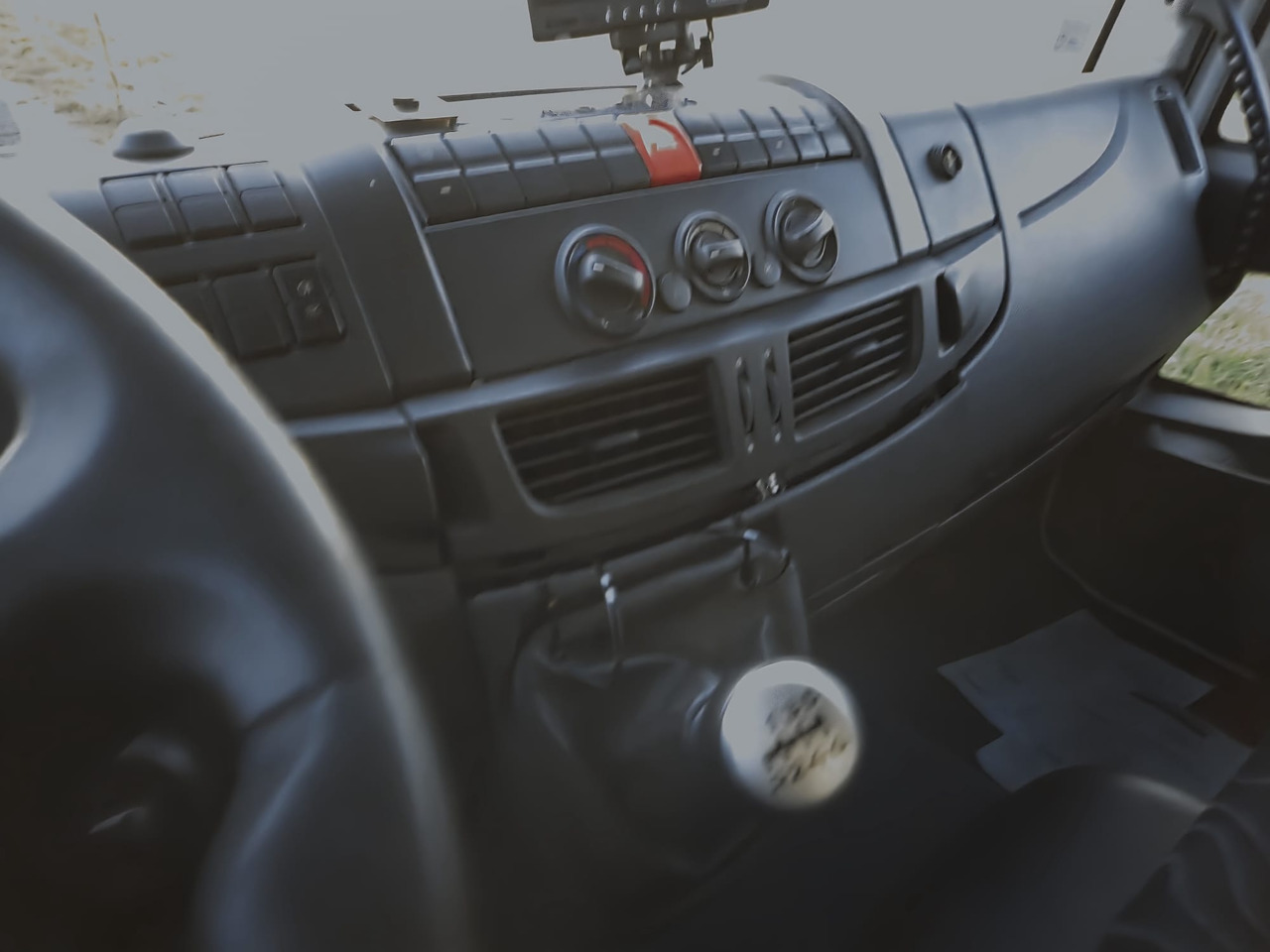 IVECO EUROCARGO 180E25 - Kravas auto ar manipulatoru, Kravas auto ar manipulatoru: foto 3 IVECO EUROCARGO 180E25 - Kravas auto ar manipulatoru, Kravas auto ar manipulatoru: foto 3