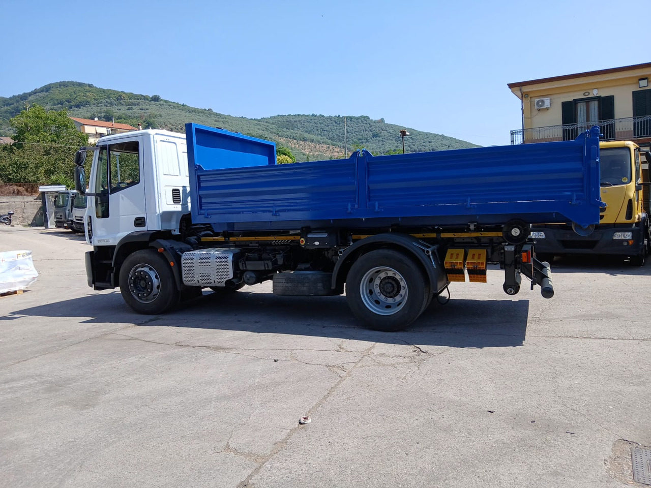 Pacēlājs ar āķi IVECO EUROCARGO 190EL25: foto 44