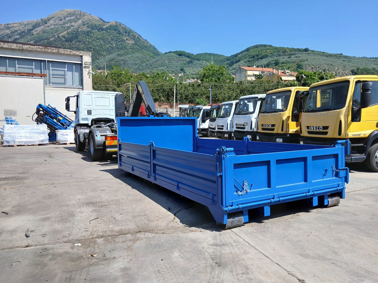 Pacēlājs ar āķi IVECO EUROCARGO 190EL25: foto 6