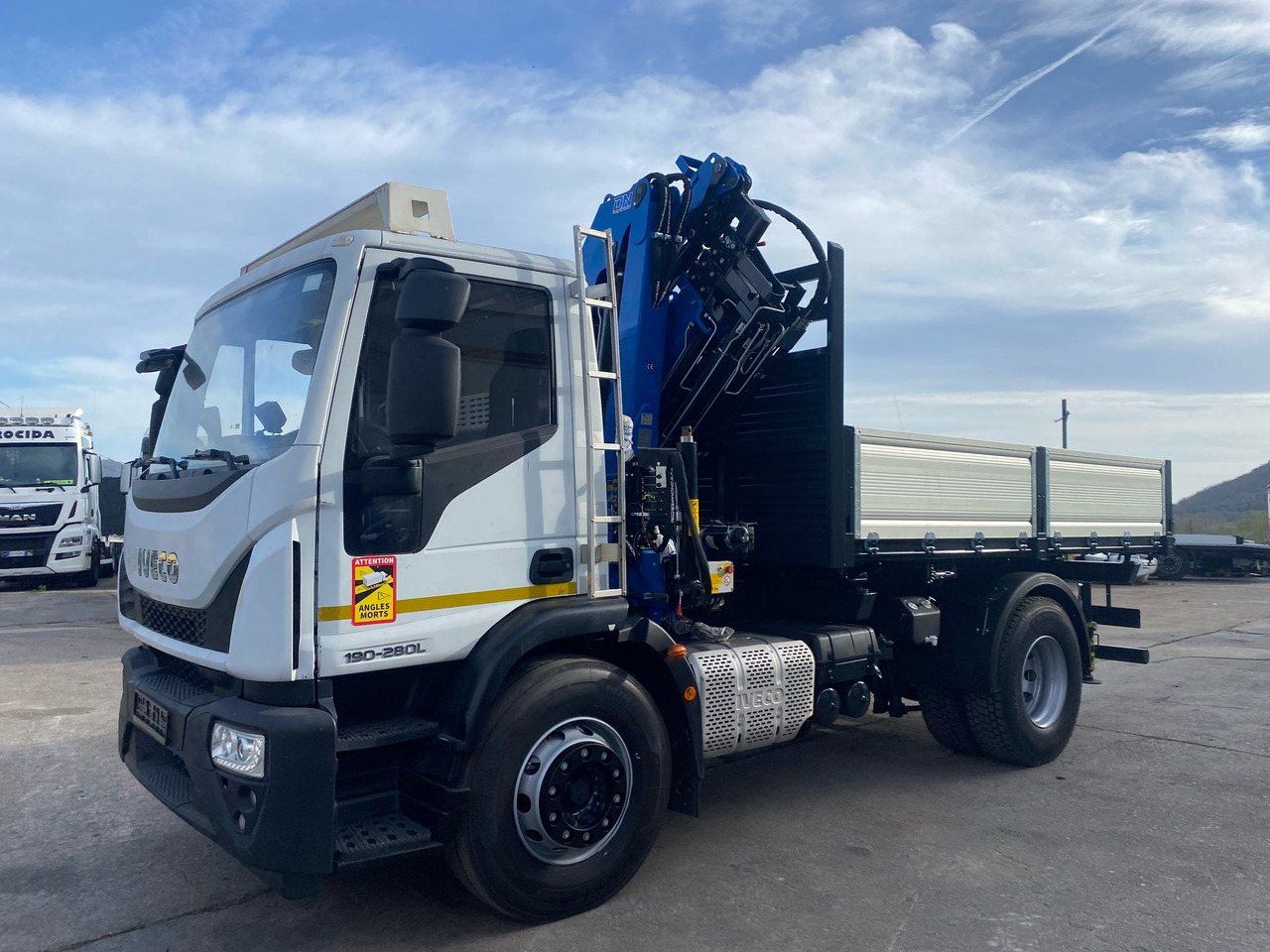 Kravas auto ar manipulatoru IVECO EUROCARGO 190EL28: foto 37