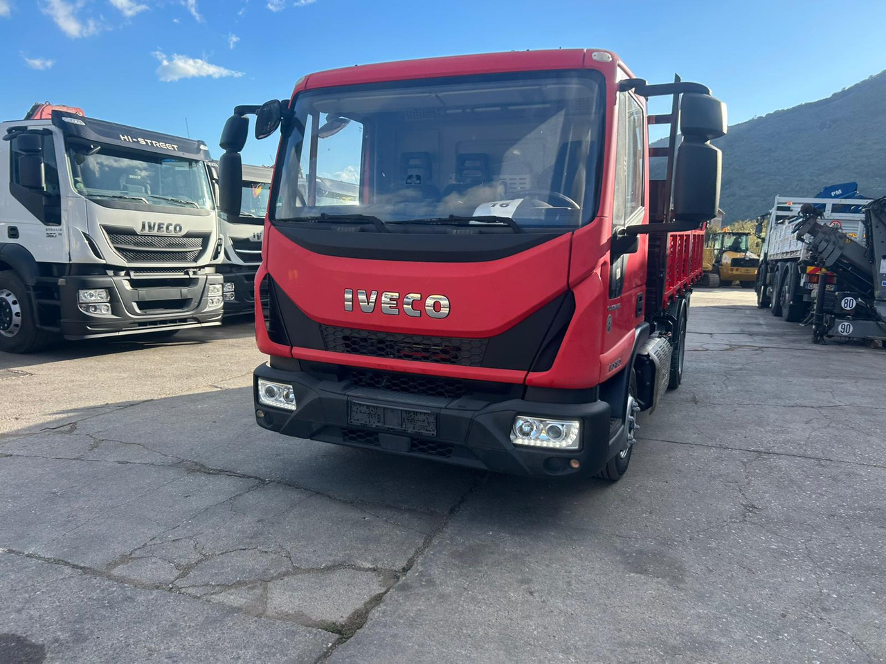 IVECO EUROCARGO 80-190 - Kravas automašīna pašizgāzējs: foto 5 IVECO EUROCARGO 80-190 - Kravas automašīna pašizgāzējs: foto 5