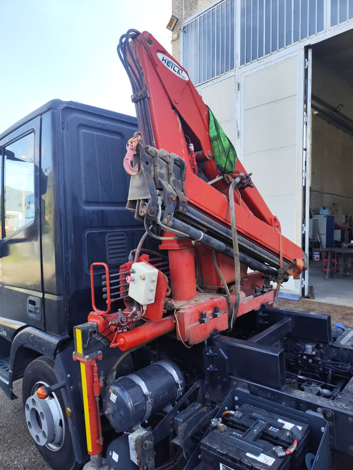 IVECO EUROCARGO 80E18 - Kravas auto ar manipulatoru, Kravas automašīna pašizgāzējs: foto 3 IVECO EUROCARGO 80E18 - Kravas auto ar manipulatoru, Kravas automašīna pašizgāzējs: foto 3