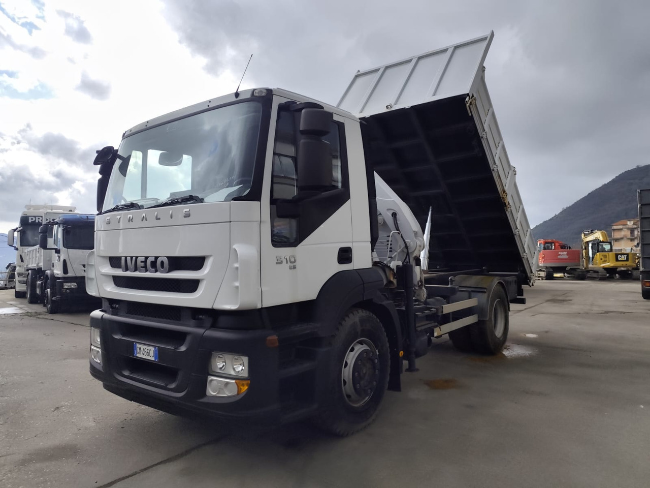 Kravas auto ar manipulatoru IVECO STRALIS AD 190S31P: foto 17